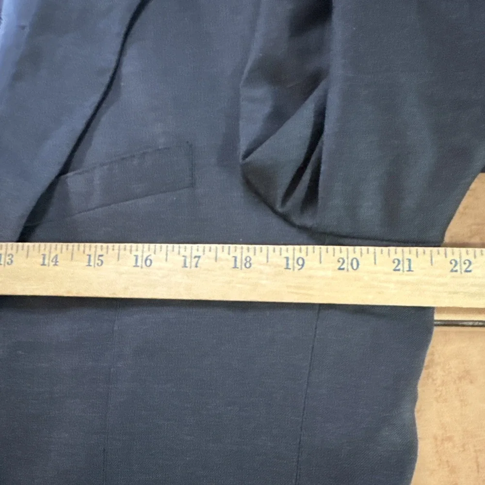Jos A Bank Signature Gold 2 Piece Dark Gray 100% Wool Suit 40L Pants 34 x 31